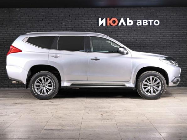Mitsubishi Pajero Sport III с пробегом 2017 года, цена 2 720 000 рублей, 198858 км, внедорожник, Автокод Объявления