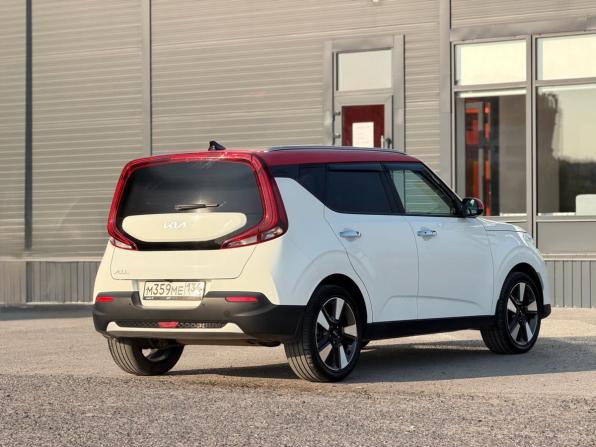 Kia Soul III с пробегом 2021 года, цена 2 200 000 рублей, 53160 км, хэтчбек, Автокод Объявления