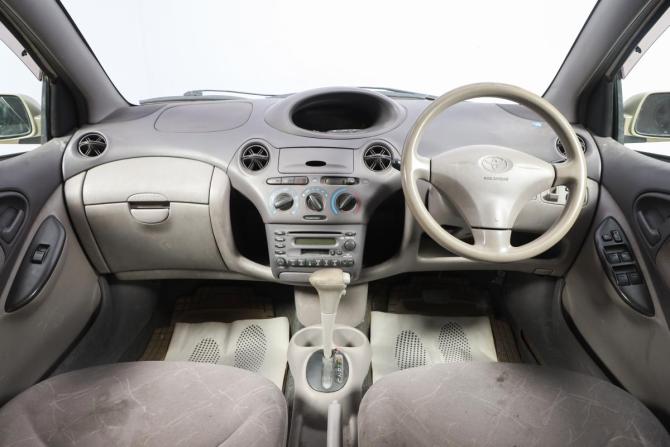 Toyota Platz с пробегом 2002 года, цена 349 000 рублей, 238000 км, седан, Автокод Объявления