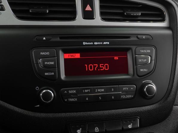 Kia Ceed II с пробегом 2015 года, цена 1 349 000 рублей, 87381 км, хэтчбек, Автокод Объявления