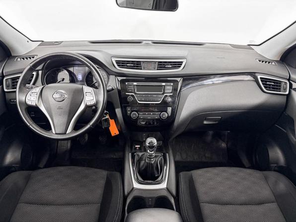 Nissan Qashqai II с пробегом 2018 года, цена 1 773 000 рублей, 27622 км, внедорожник, Автокод Объявления