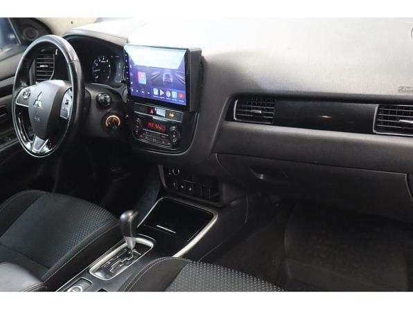 Mitsubishi Outlander III Рестайлинг 3 с пробегом 2020 года, цена 1 919 000 рублей, 140000 км, внедорожник, Автокод Объявления