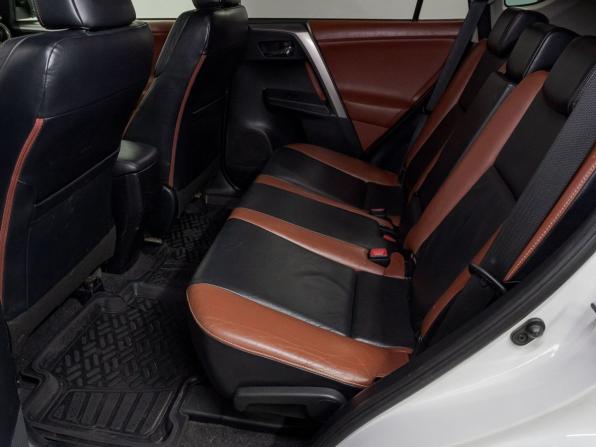 Toyota RAV4 IV (XA40) с пробегом 2012 года, цена 1 949 000 рублей, 135728 км, внедорожник, Автокод Объявления