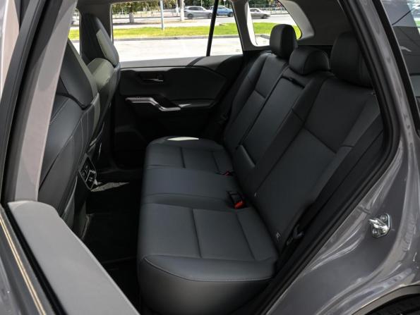 Toyota RAV4 VI (XA60) с пробегом 2026 года, цена 4 500 000 рублей, 727 км, внедорожник, Автокод Объявления