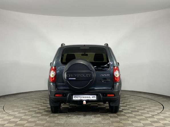 Chevrolet Niva I Рестайлинг с пробегом 2018 года, цена 788 000 рублей, 117790 км, внедорожник, Автокод Объявления