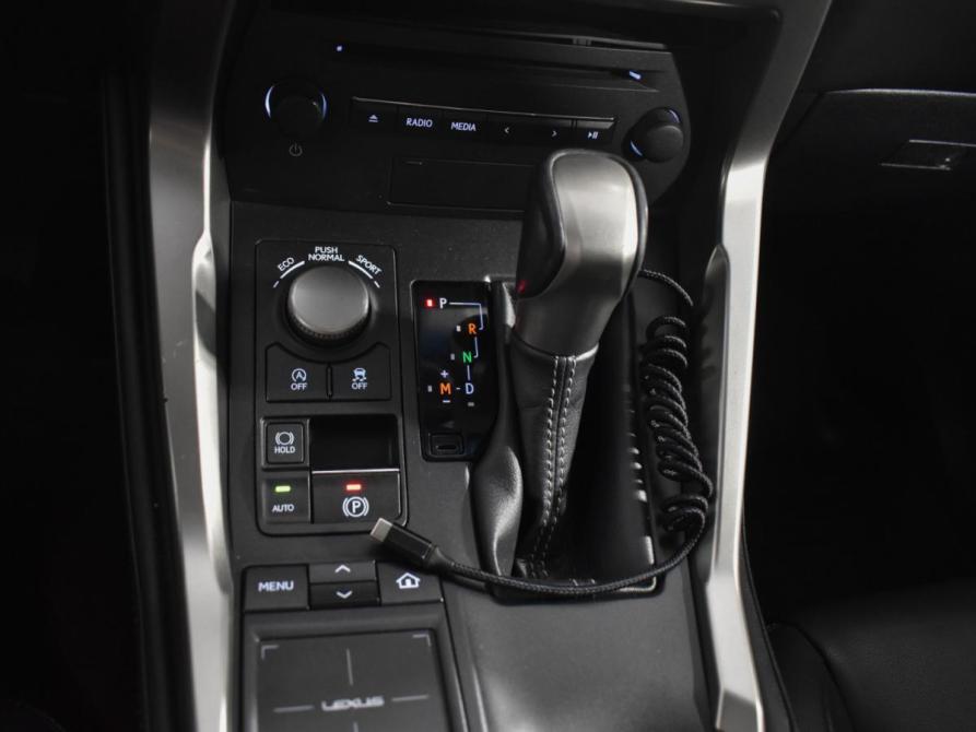 Lexus NX I Санкт-Петербург  - изображение 19