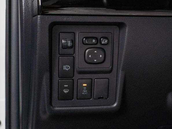 Toyota Land Cruiser Prado 150 Series Рестайлинг 1 с пробегом 2014 года, цена 4 124 000 рублей, 136210 км, внедорожник, Автокод Объявления