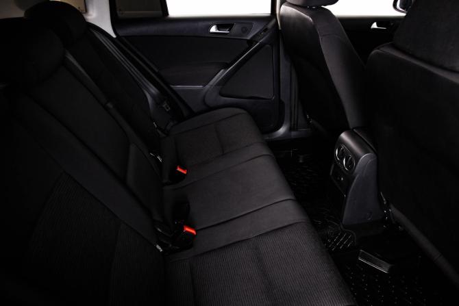 Volkswagen Tiguan I Рестайлинг с пробегом 2015 года, цена 1 599 000 рублей, 198333 км, внедорожник, Автокод Объявления