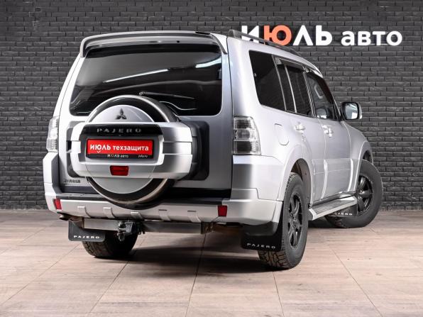 Mitsubishi Pajero IV Рестайлинг 1 с пробегом 2012 года, цена 2 080 000 рублей, 251478 км, внедорожник, Автокод Объявления