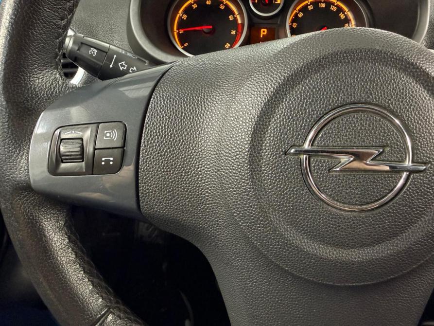 Opel Corsa D Рестайлинг II Тюмень  - изображение 12