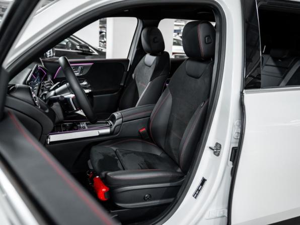 Новый Mercedes-Benz GLB I (X247) Рестайлинг 2025 года, цена 7 520 000 рублей, внедорожник, Автокод Объявления