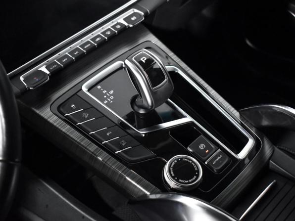Geely Atlas Pro с пробегом 2023 года, цена 1 869 000 рублей, 81831 км, внедорожник, Автокод Объявления