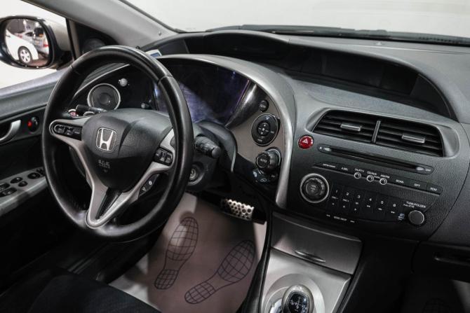 Honda Civic VIII с пробегом 2007 года, цена 679 000 рублей, 257000 км, хэтчбек, Автокод Объявления