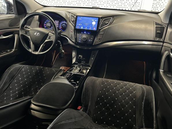 Hyundai i40 I Рестайлинг с пробегом 2015 года, цена 1 030 000 рублей, 120889 км, седан, Автокод Объявления
