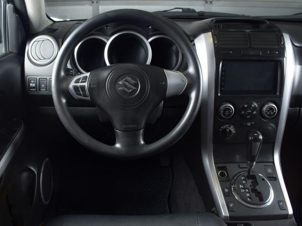 Suzuki Grand Vitara II с пробегом 2007 года, цена 949 995 рублей, 314511 км, внедорожник, Автокод Объявления