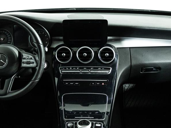 Mercedes-Benz C-Класс IV (W205) Рестайлинг с пробегом 2018 года, цена 2 099 585 рублей, 148562 км, седан, Автокод Объявления