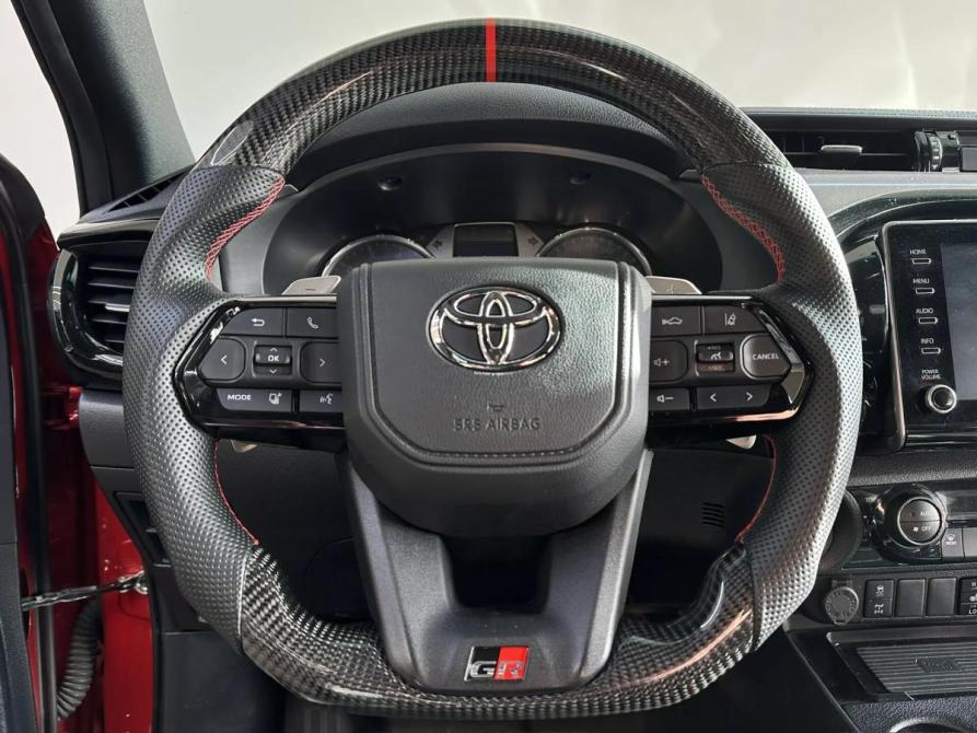 Toyota Hilux VIII Рестайлинг Барнаул  - изображение 12