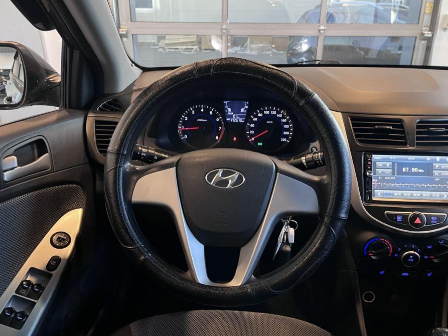Hyundai Solaris I Чебоксары  - изображение 10