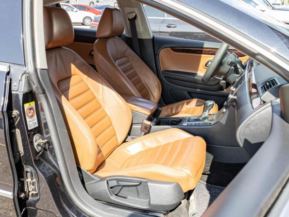 Volkswagen Passat CC I с пробегом 2011 года, цена 1 369 000 рублей, 181336 км, седан, Автокод Объявления