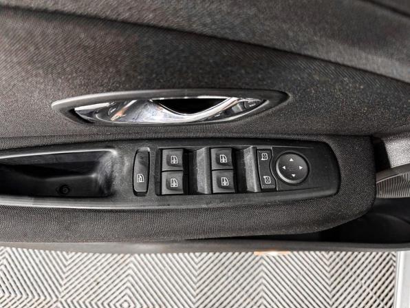 Renault Fluence I с пробегом 2012 года, цена 692 000 рублей, 134644 км, седан, Автокод Объявления