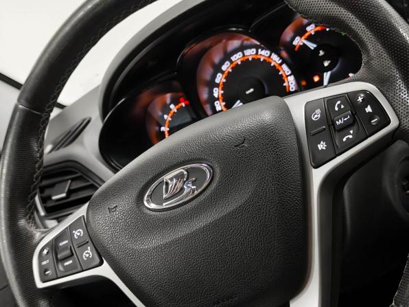 Lada (ВАЗ) Vesta I с пробегом 2020 года, цена 1 142 000 рублей, 65600 км, универсал, Автокод Объявления