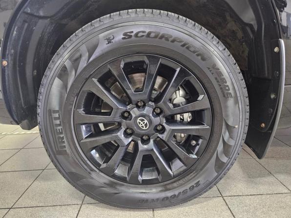 Toyota Land Cruiser Prado 150 Series Рестайлинг 2 с пробегом 2018 года, цена 5 200 000 рублей, 178459 км, внедорожник, Автокод Объявления
