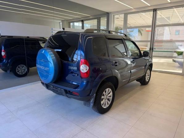 Chevrolet Niva I Рестайлинг с пробегом 2017 года, цена 750 000 рублей, 76440 км, внедорожник, Автокод Объявления
