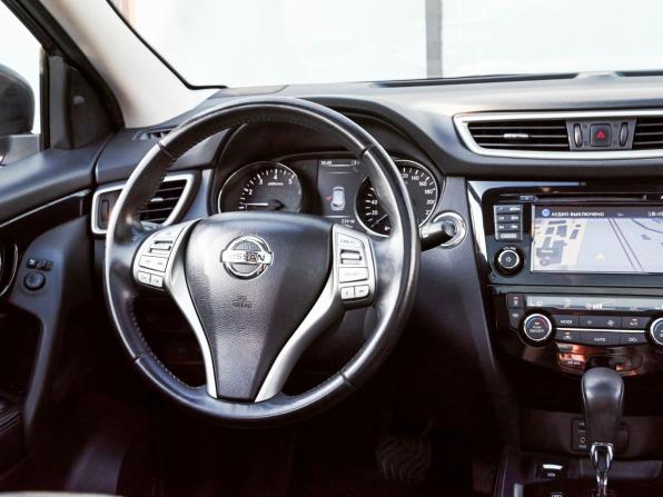 Nissan Qashqai II с пробегом 2017 года, цена 1 860 000 рублей, 91221 км, внедорожник, Автокод Объявления