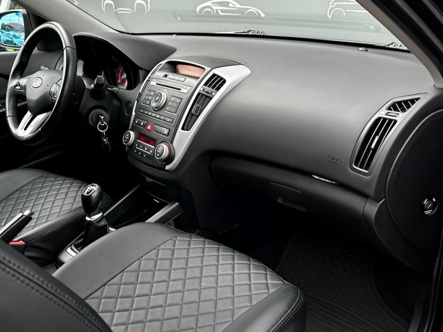 Kia Ceed I Рестайлинг Санкт-Петербург  - изображение 7