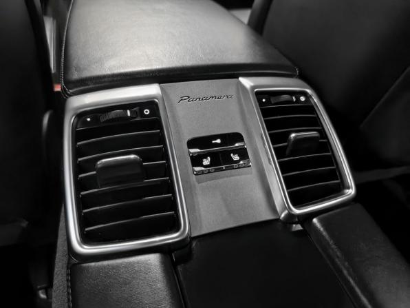 Porsche Panamera I с пробегом 2011 года, цена 2 800 000 рублей, 159880 км, лифтбек, Автокод Объявления