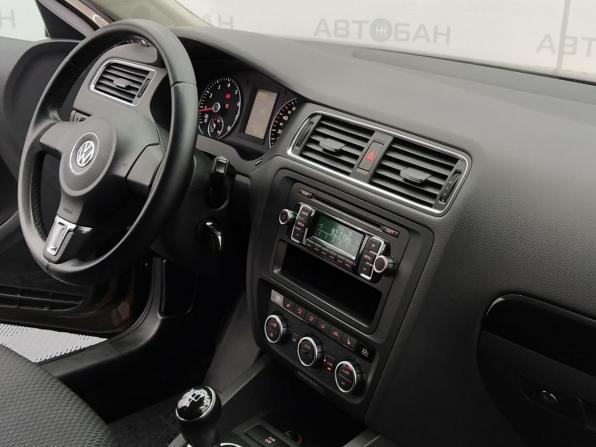 Volkswagen Jetta VI с пробегом 2012 года, цена 1 099 000 рублей, 89894 км, седан, Автокод Объявления