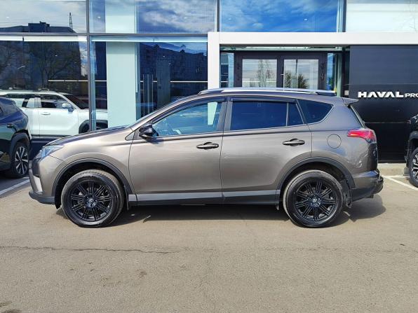 Toyota RAV4 IV (XA40) Рестайлинг с пробегом 2017 года, цена 2 239 000 рублей, 156777 км, внедорожник, Автокод Объявления