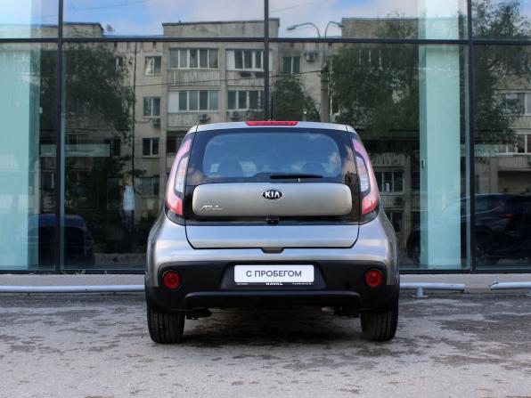 Kia Soul II Рестайлинг с пробегом 2018 года, цена 1 725 000 рублей, 64066 км, хэтчбек, Автокод Объявления