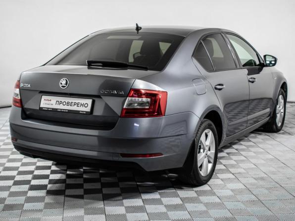 Skoda Octavia III (A7) Рестайлинг с пробегом 2018 года, цена 1 890 000 рублей, 135000 км, лифтбек, Автокод Объявления