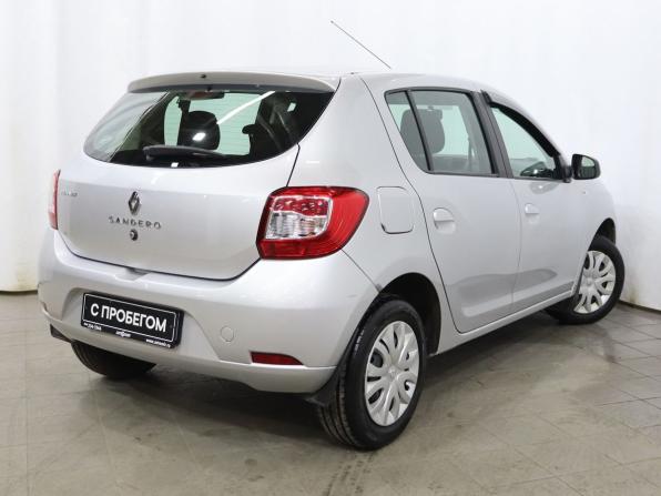 Renault Sandero II с пробегом 2018 года, цена 939 000 рублей, 88727 км, хэтчбек, Автокод Объявления