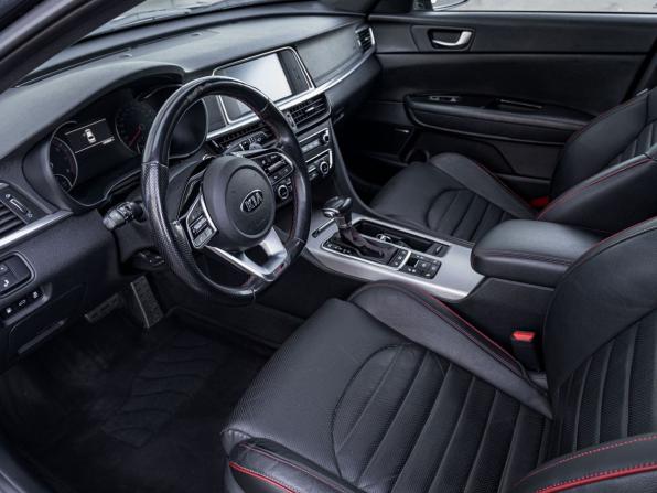 Kia Optima IV Рестайлинг с пробегом 2019 года, цена 2 037 400 рублей, 130880 км, седан, Автокод Объявления
