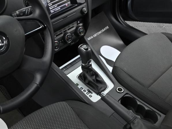 Skoda Octavia III (A7) с пробегом 2014 года, цена 1 099 000 рублей, 120000 км, лифтбек, Автокод Объявления