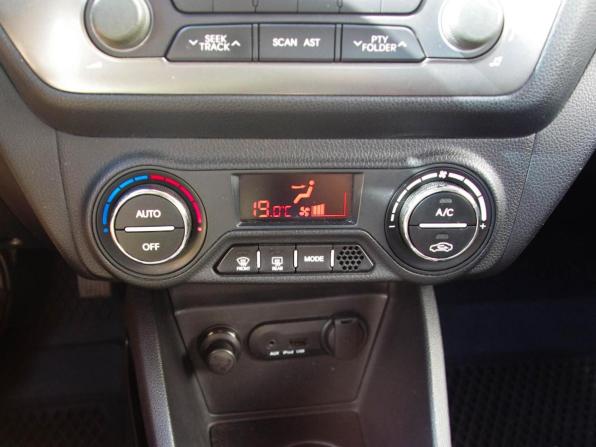 Kia Rio III с пробегом 2012 года, цена 750 000 рублей, 175267 км, седан, Автокод Объявления