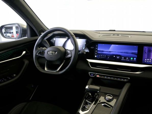 Geely Monjaro I с пробегом 2024 года, цена 3 390 000 рублей, 49211 км, внедорожник, Автокод Объявления
