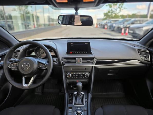 Mazda CX-4 I Рестайлинг с пробегом 2023 года, цена 2 650 000 рублей, 27657 км, внедорожник, Автокод Объявления
