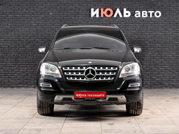 Mercedes-Benz M-Класс II (W164) Рестайлинг с пробегом 2011 года, цена 1 770 000 рублей, 169127 км, внедорожник, Автокод Объявления