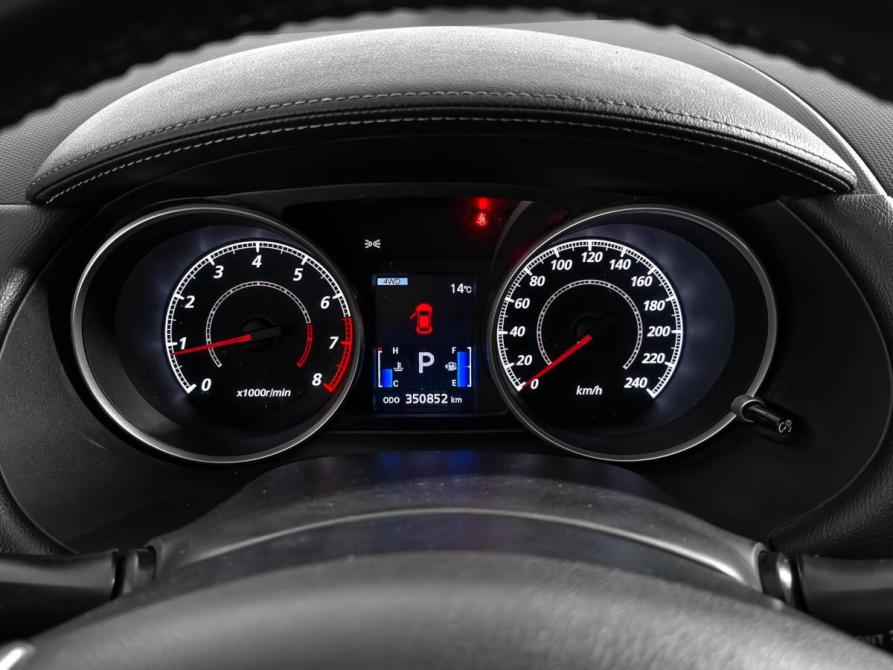 Mitsubishi Outlander II Рестайлинг Санкт-Петербург  - изображение 19