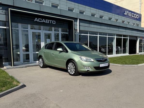 Opel Astra J с пробегом 2010 года, цена 599 000 рублей, 190101 км, хэтчбек, Автокод Объявления