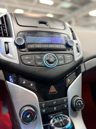 Chevrolet Cruze I Рестайлинг с пробегом 2013 года, цена 619 000 рублей, 200279 км, седан, Автокод Объявления