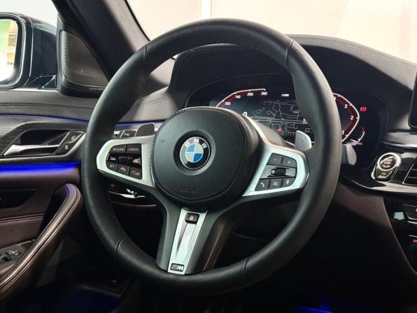 BMW 5 серии VII (G30/G31/G38) Рестайлинг с пробегом 2021 года, цена 5 750 000 рублей, 107120 км, седан, Автокод Объявления