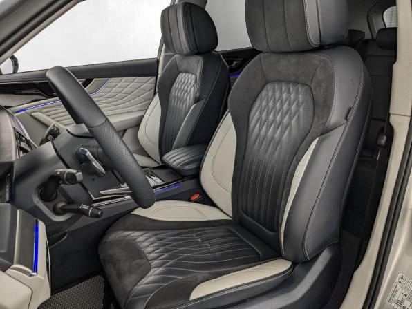 Hongqi HS5 I с пробегом 2023 года, цена 2 600 000 рублей, 55281 км, внедорожник, Автокод Объявления