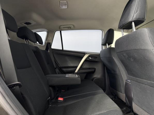 Toyota RAV4 IV (XA40) с пробегом 2014 года, цена 1 890 000 рублей, 117100 км, внедорожник, Автокод Объявления
