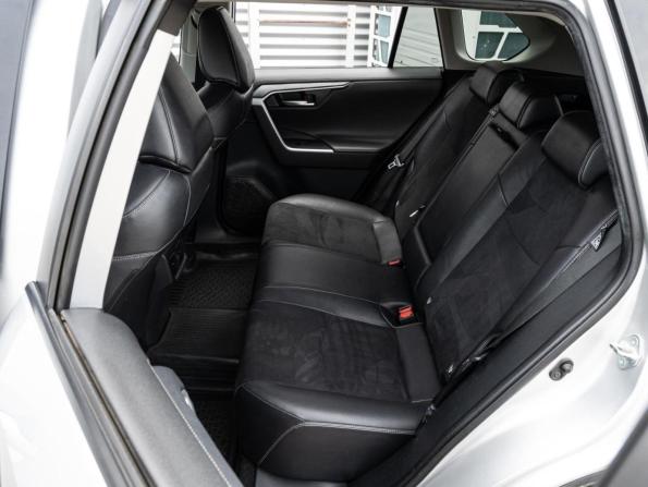 Toyota RAV4 V (XA50) с пробегом 2021 года, цена 2 900 000 рублей, 126359 км, внедорожник, Автокод Объявления
