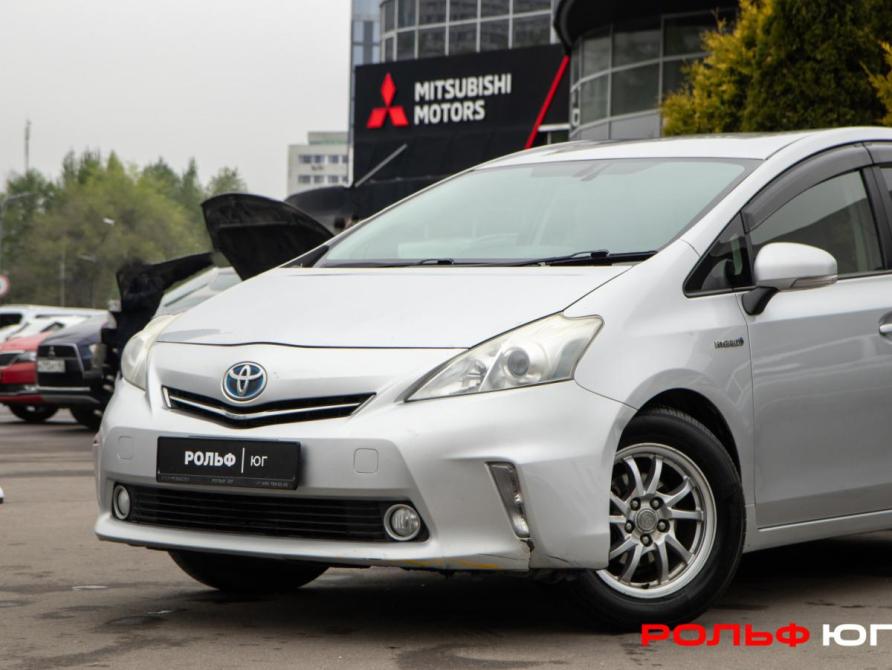 Toyota Prius III Рестайлинг (XW30) Москва  - изображение 18