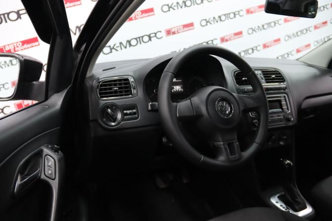Volkswagen Polo V Рестайлинг с пробегом 2015 года, цена 935 170 рублей, 161324 км, седан, Автокод Объявления